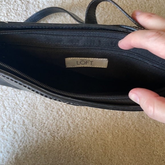 Anne Taylor loft black handbag - Picture 7 of 14